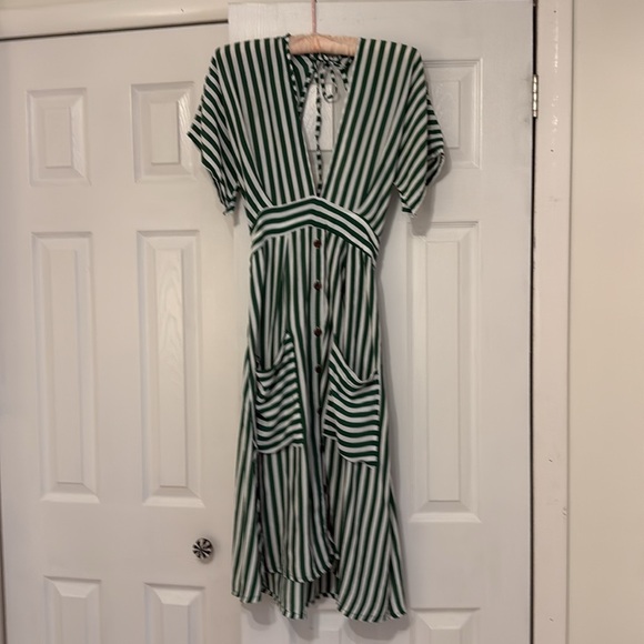 💚 FAITHFUL THE BRAND MILAN DRESS green stripe size 4 💚 - Picture 4 of 8